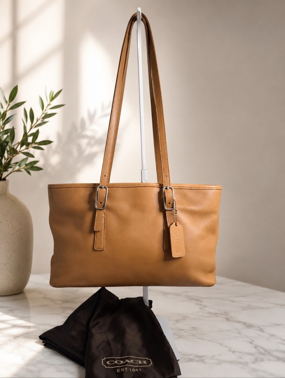 Coach Vintage 1992 USA Made Legacy Classic Shopper Tote 9813 Camel Leather Dust